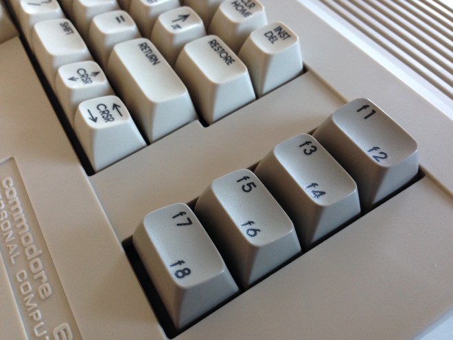 C64C_new_old_stock_Retroport_02