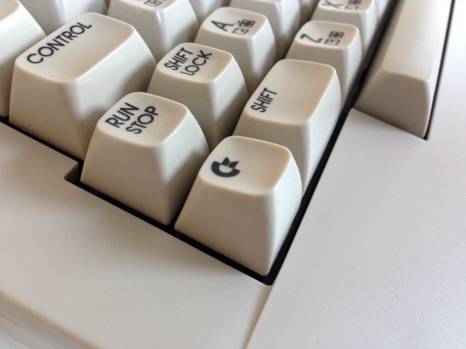 C64C_new_old_stock_Retroport_08