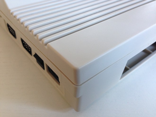 C64C_new_old_stock_Retroport_14