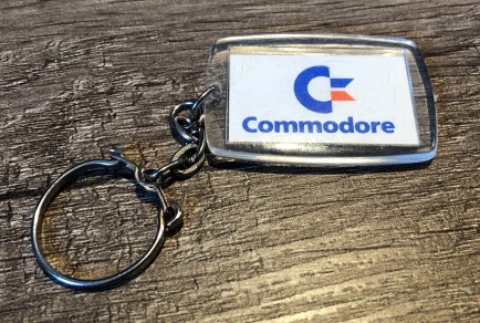 commodore_schlüsselanhänger_retroport